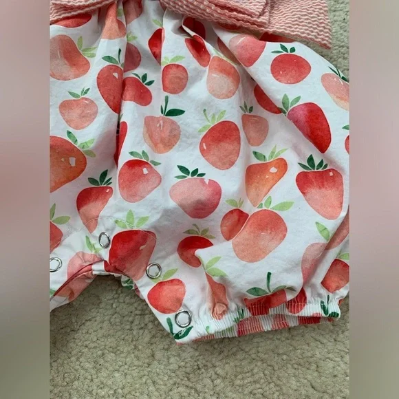 Stitchy Fish Size 9 Months Strawberry Print Bubble Romper - Picture 7 of 7